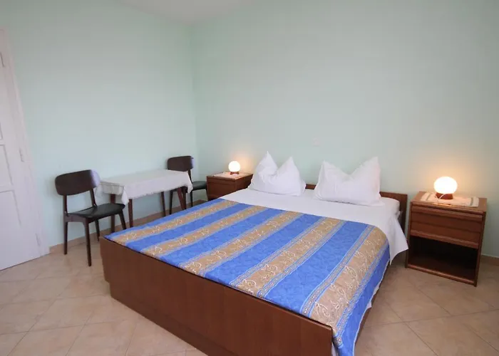 Гостевой дом By The Sea Medveja, Opatija - 7775 3*
