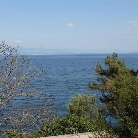 Guest house By The Sea Medveja, Opatija - 7775 Lovran