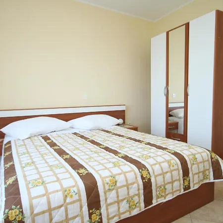 Gostinjska kuća By The Sea Medveja, Opatija - 7775